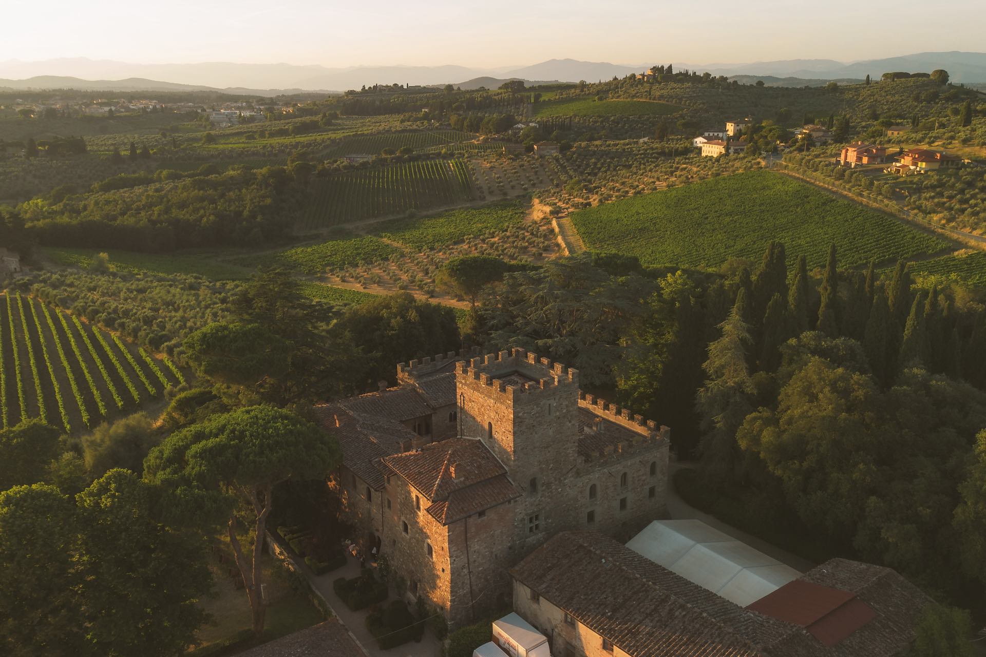 Destination wedding in Tuscany