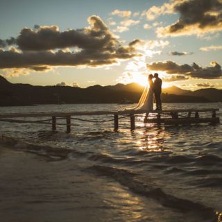 🇮🇹 La poesia di un Tramonto  per brindare all’Amore… 🇬🇧 The poetry  of a Sunset to celebrate Love…

📍 Rossella Celebrini Events 
Luxury Experiences in Tuscany
www.rossellacelebrinievets.it

📍 Wedding Venue
Villa Ottone @hotelvillaottone 

📍 Wedding Photographer Thomas Harris @thomasharrisphotographer 

📍DJ Davide Palmieri @dave.elba 

📍 Bridegrooms Agata & Tommaso

#RossellaCelebriniEvents #LuxuryExperiencesinTuscany #LuxuryExperiences #LuxuryEvents #ExclusiveWeddings #WeddingPlanner #WeddingPlannerTuscany #ItalianWeddingPlanner #OrganizzazioneMatromoni #WeddingOrganization #WeddingPhotography #WeddingPhotographer #FotografiaMatrimonio #Tramonti #Suset #SunsetLovers #TramontosulMare #WeddingDream #MatrimoniodaSogno #Sposarsi #SposarsiinToscana #ElbaIsland #IsoladElba #ArcipelagoToscano #TuscanArchipelago #Toscana #Tuscany