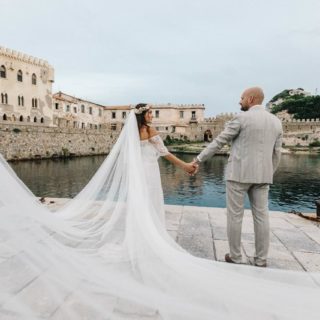 🇮🇹 Destinazione Isola di Pianosa… Oggi vi presento la storia di Spartaco e Claudia che hanno scelto un’isola dell’Arcipelago Toscano per un matrimonio intimo e autentico. Un micro wedding in stile bobo chic ed ecosostenibile. L’allestimento è stato realizzato con tessuti, complementi d’arredo, fiori secchi e verde autoctono. Un matrimonio da sogno che potete trovare nel mio canale YouTube Rossella Celebrini Weddings & Events e nel portfolio del mio sito rossellacelebrinievents.it.

🇬🇧 Destination Pianosa Island... Today I present the story of Spartaco and Claudia who have chosen a Tuscan Archipelago Island for an intimate and authentic wedding. A micro wedding in bobo chic and eco-sustainable style. The set up was made with fabrics, furniture, dried flowers and native green. A dream wedding that you can find in my YouTube channel Rossella Celebrini Weddings & Events and in the portfolio of my website rossellacelebrinievents.it.

📍 Rossella Celebrini Events
Luxury Experiences in Tuscany
www.rossellacelebrinievents.it

📍 Flower & Wedding Designer
Rossella Celerini @ale_tozzi.66 

📍 Wedding Venue Cala Giovanna Beach, Hotel Milena & Ristorante Brunello @pianosa_official @peopleofpianosa @associazione.pianosa 

📍 Wedding Photographer Matteo Migliozzi @matteo_migliozzi_fotografo 

📍 Wedding Videomaker Daniele Fiaschi @daniele.fiaschi @elbaweddingfilms 

📍 Stationery With Sugar Wedding @withsugar_wedding 

#RossellaCelebriniEvents #LuxuryExperiencesinTuscany #RossellaCelebrini #WeddingPlanner #FlowerDesigner #WeddingDesigner #DestinationWeddingPlanner #DestinationWeddinginItaly #DestinationWeddinginTuscany #DestinazioneToscana #Pianosa #PianosaIsland #IsoladiPianosa #ArcipelagoToscano #TuscanArchipelago #MatrimonioEcosostenibie #EcoWedding #GreenWedding #MatrimonioGreen #EcofriendlyWedding #Sunstainable #SposarsiinToscana #GettingMarriedinItaly